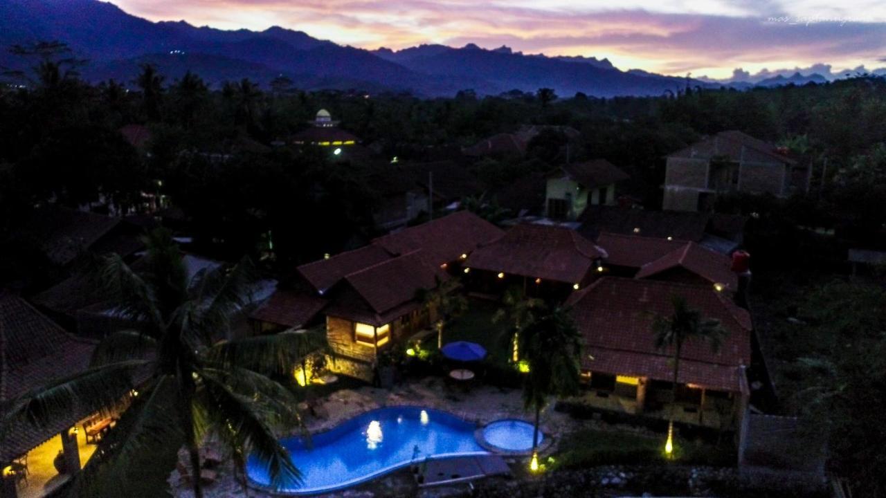 Gopalan Borobudur Hotel Magelang Kültér fotó